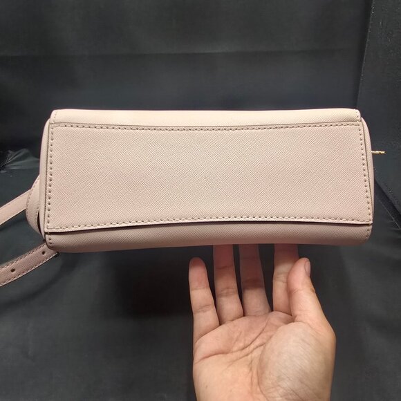 Michael Kors Medium Hamilton Traveler Top Zip Messenger Blossom - Picture 5 of 10